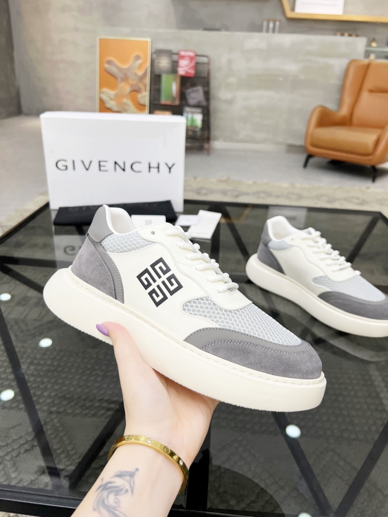 Givenchy Sneakers